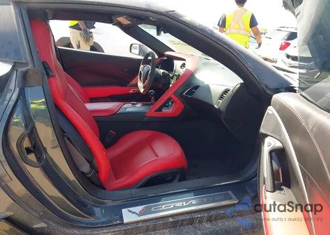 2019 Chevrolet Corvette Grand Sport z USA, uszkodzony, nr VIN 1G1YX2D75K5119467